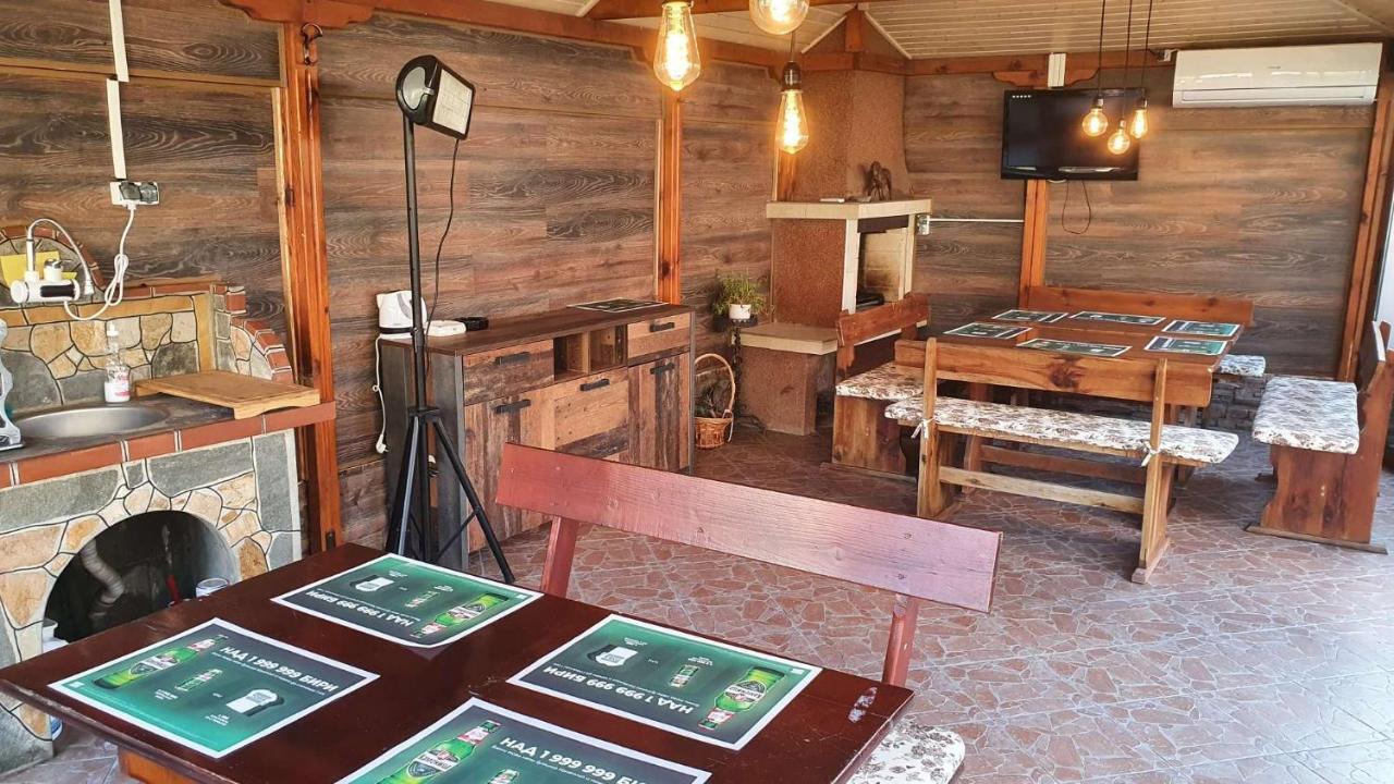 Family Hotel Kedara Burgasz Kültér fotó