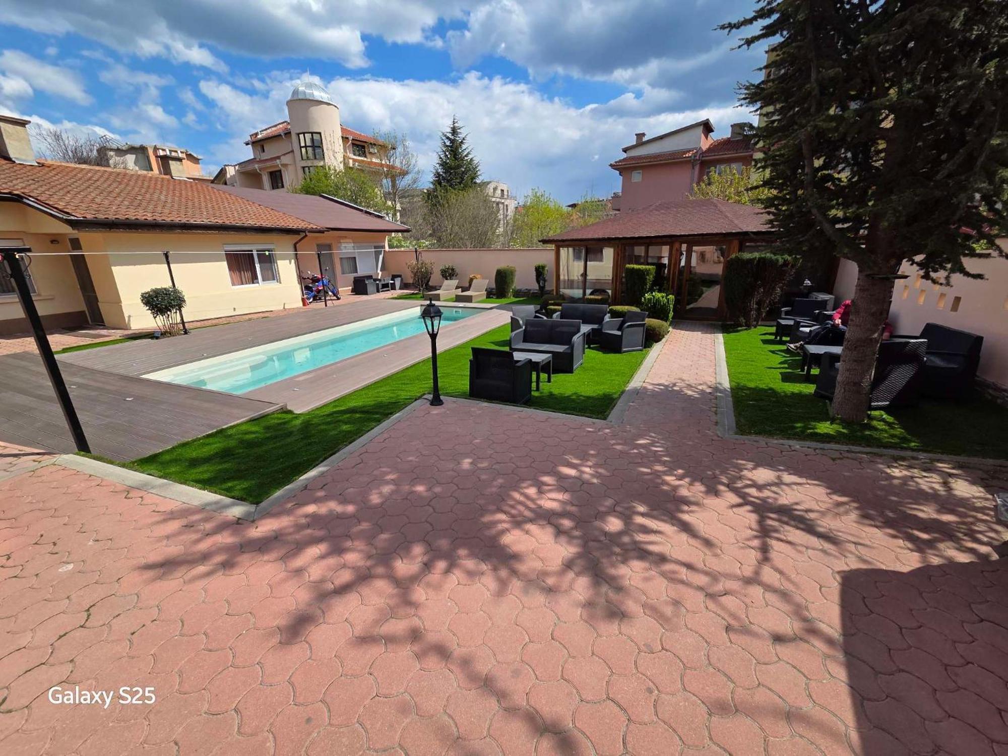Family Hotel Kedara Burgasz Kültér fotó